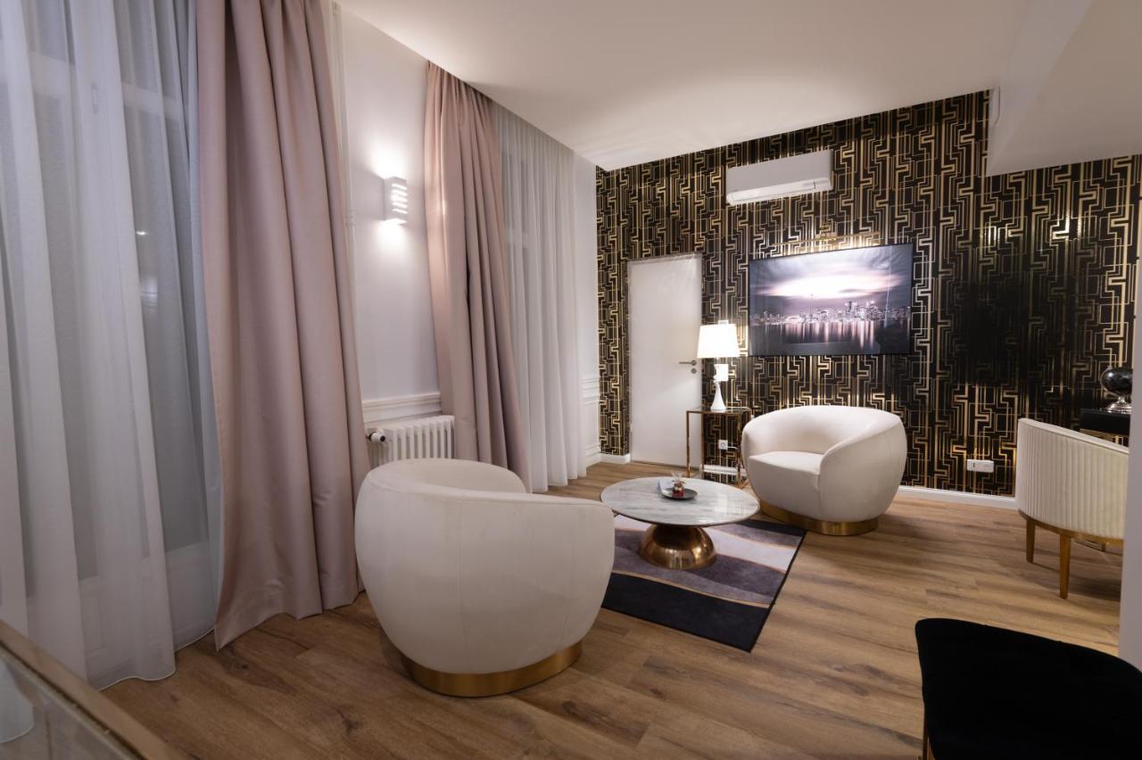Grand Du Tonneau D'or Hotel
